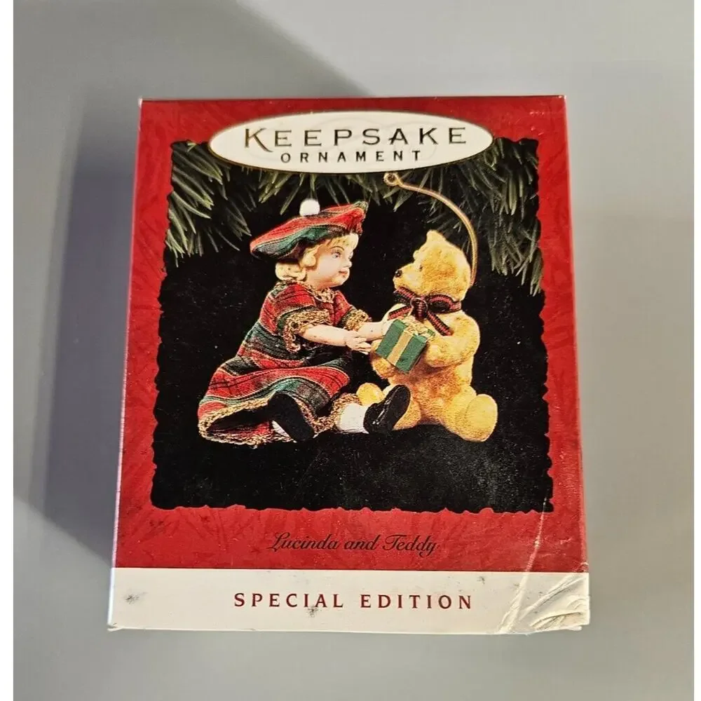 Hallmark Keepsake Ornament - Lucinda and Teddy 1994 Ornament Special Edition